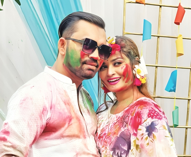 সাজিল ও শিরিন শিলা। ছবি: সংগৃহীত
